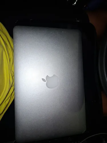 Macbook air 2011, modelo A1370