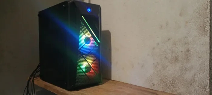 CPU Gamer Xeon 1220 v2 RX 550