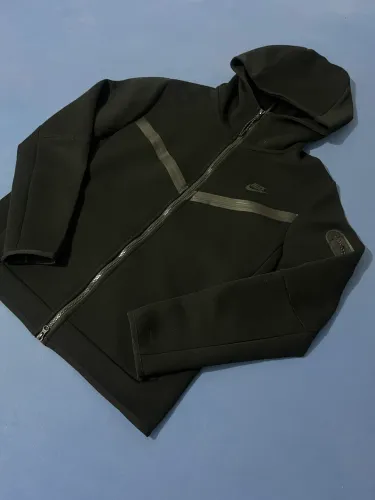 Moletom Nike Tech Fleece