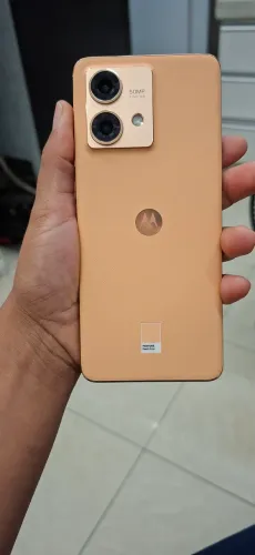 Motorola Edge 40 Neo 256GB | Cor Peach Fuzz (Edição Pantone) | Estado DE NOVO ?