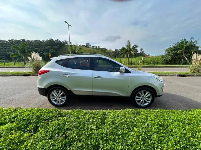 Hyundai IX35 2.0 16V 170cv 2wd/4wd Mec. 2012