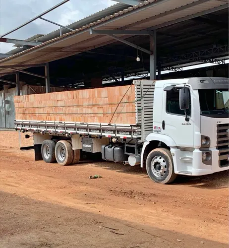 Tijolo primeira linha