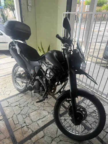 Lander XTZ 250cc 22/22 26.000km único dono