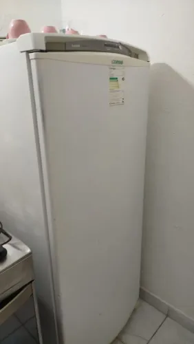 Geladeira Consul froz free