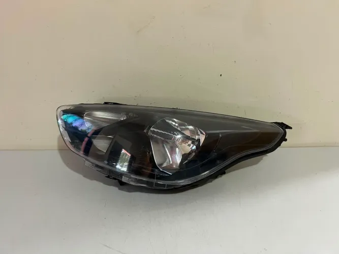 Farol esquerdo Ka 2019/2020/2021