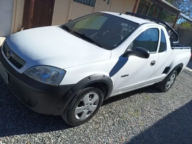 Chevrolet Montana 1.4 8V Conquest Econoflex 2P 2009