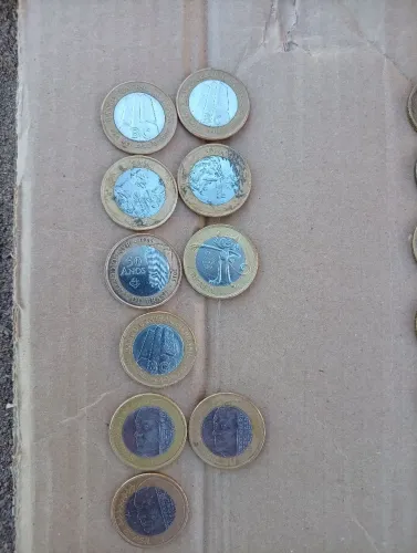 Moedas antigas de colecionadores, cédulas.