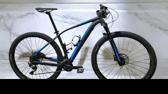 BIKE SPECIALIZED ROCKHOPPER EXPERT ARO 29 TAMANHO 17- M<br>