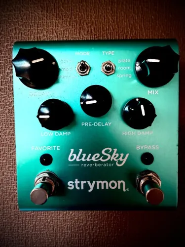 Strymon blueSky