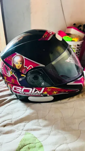 Capacete da gow preto com rosa TAM 54 80$