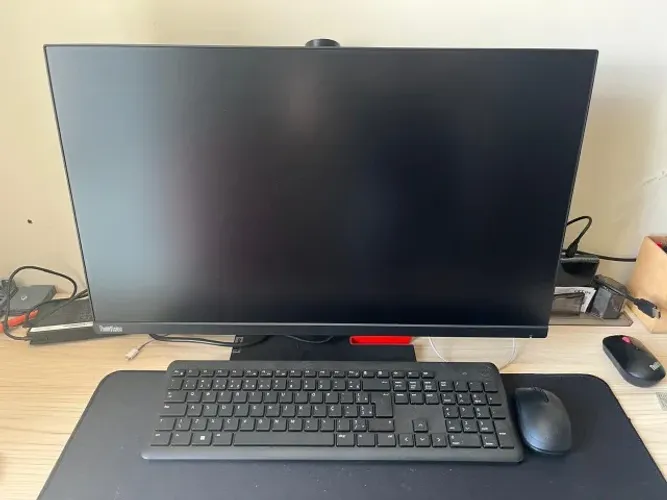 Monitor ThinkVision 27" T27i-30 FHD (1920x1080) 60Hz + Teclado mouse sem fio