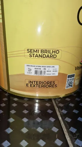 Galão de tinta vitoria regia cor lima semi brilho lacrada cel * Emerson