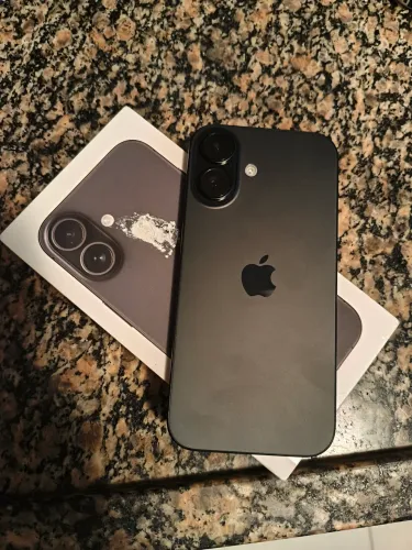 iPhone 16 Preto 256GB - Quase Zerado