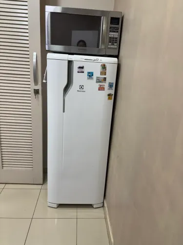 Geladeira 220