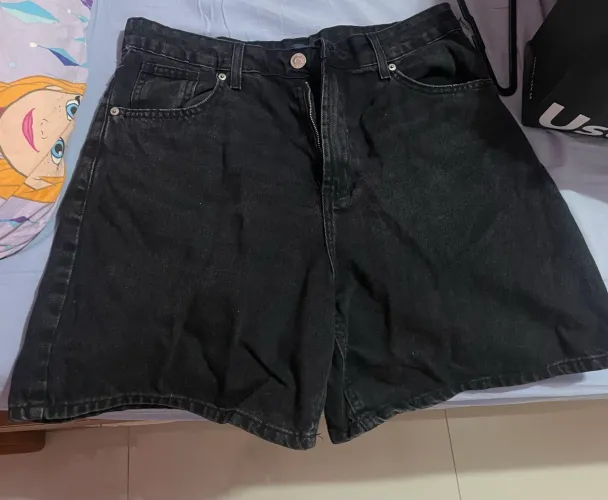 Short Jeans preto 