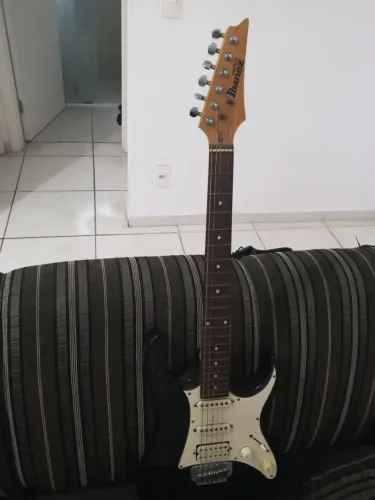 Guitarra Ibanez Gio 