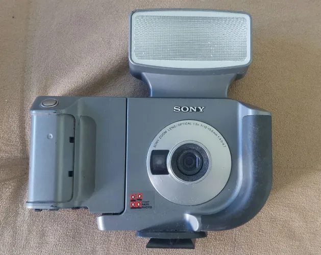 Antiga Câmera sony DKC-C21X anos 90 máquina fotográfica antiga enfeite decoração cenário
