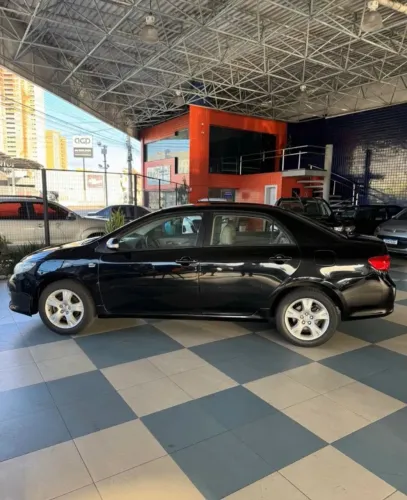 Toyota Corolla XEI 2.0 Flex 16V Aut. 2011