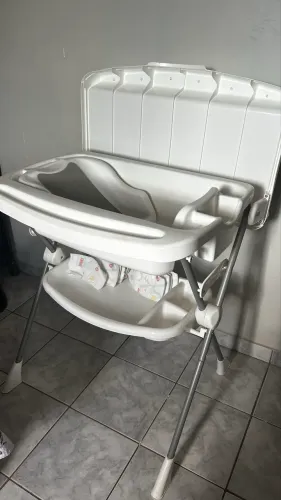 Banheira Burigotto splash com suporte e trocador