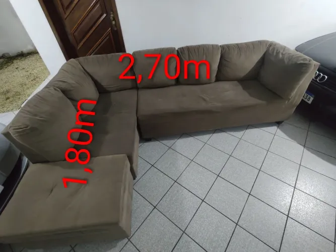 Sofá de canto com chaise