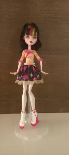 Boneca monster high Draculaura Art Class