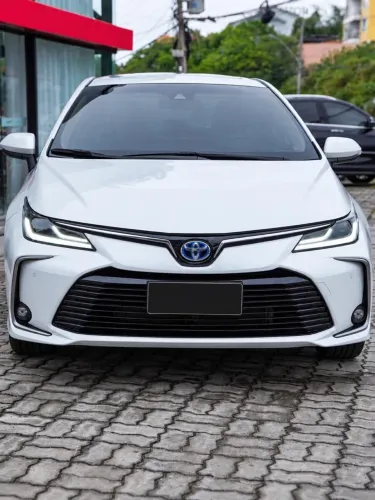 Toyota Corolla Altis Prem. Hybrid 1.8 Flex AUT 2023