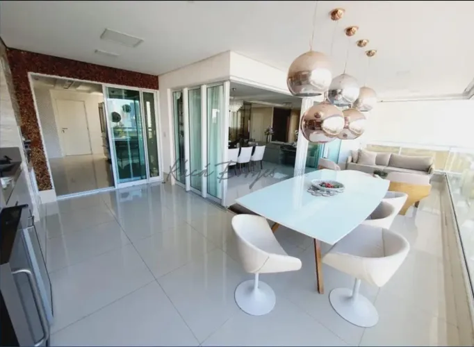 Apartamento no Palladio Residence em Tirol