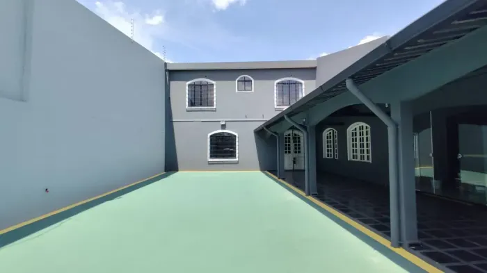 Casa/Prédio com 550m² quadrados, 5 suítes, uso comercial/residencial - Marambaia - Aluguel