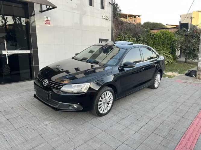 Volkswagen Jetta Highline 2.0 TSI 16V 4P Tiptronic 2011