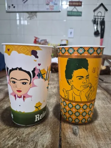Colecao de copos da casa do pao de queijo colecao frida kalo