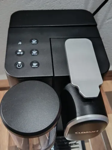 Cafeteira importada cuisinart com triturador de grãos