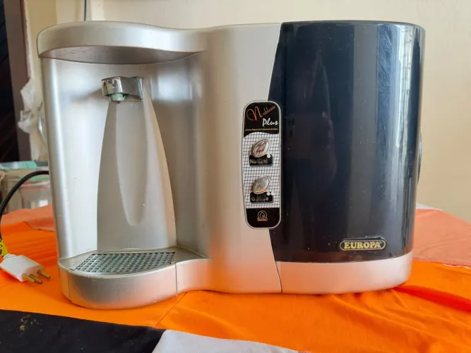Vendo purificador Europa agua gelada e natural .<br>? VENDO POR APENAS R$ 50,00! ?