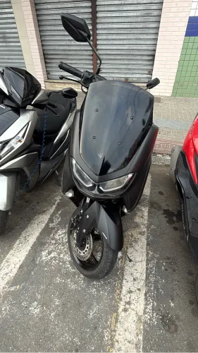 Linda NMax preta