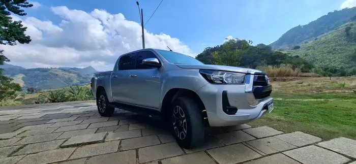 Toyota Hilux CD SRV 4X4 2.8 TDI Diesel Aut. 2021