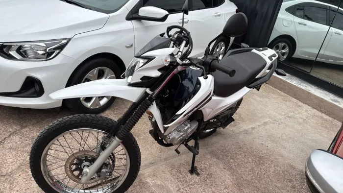 Moto muito bem conservada 