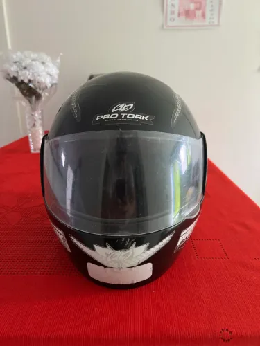Capacete Pro Tork 4 Street Preto e Branco Tamanho 60