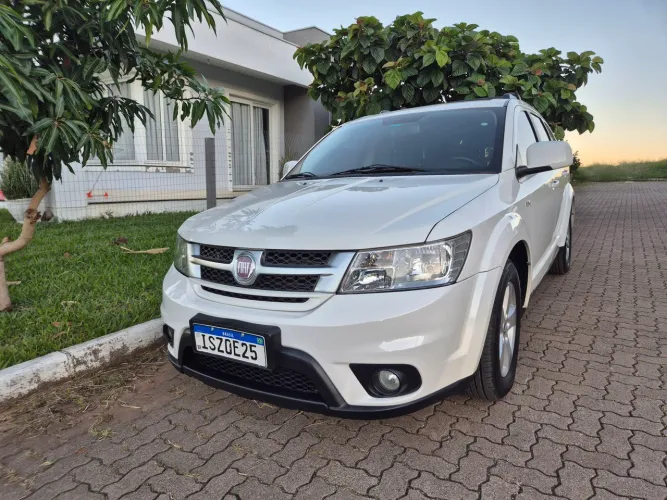 Fiat Freemont 2.4 16V 5P Aut. 2012