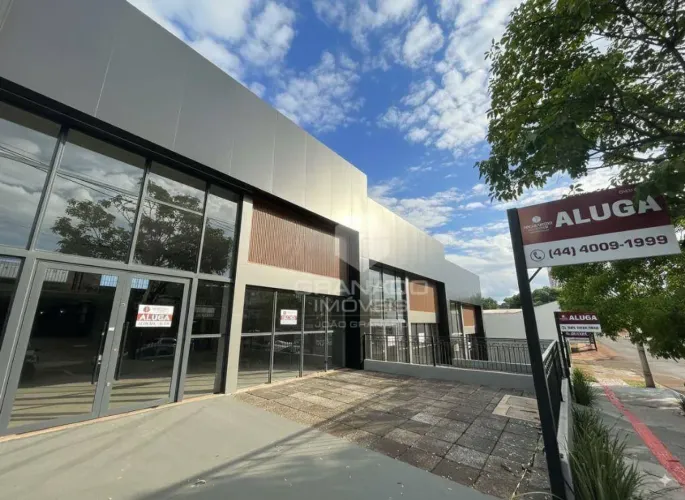 Salão para alugar, 200 m² por R$ 5.950,00/mês - Zona 06 - Maringá/PR