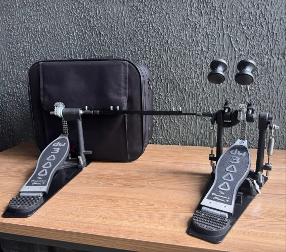 Pedal Duplo Para Bateria Dw 3000 Com Bag Pearl 