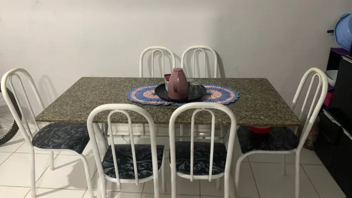 Mesa 6 cadeiras