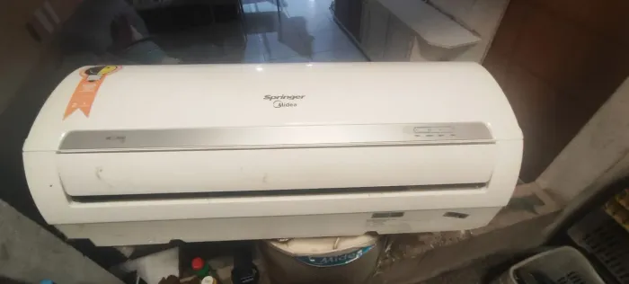 Ar condicionado de 9 mil bths