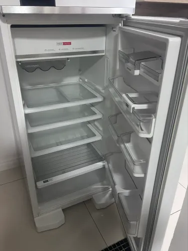Geladeira Brastemp 375 litros