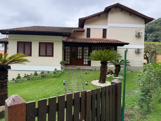 Casa Condomínio Ubá Itacoatiara 