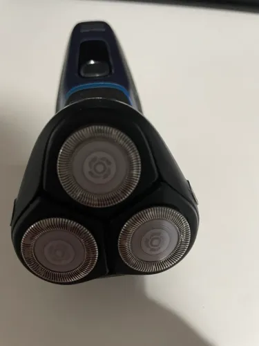 Barbeador Philips série 3000 seco e molhado 