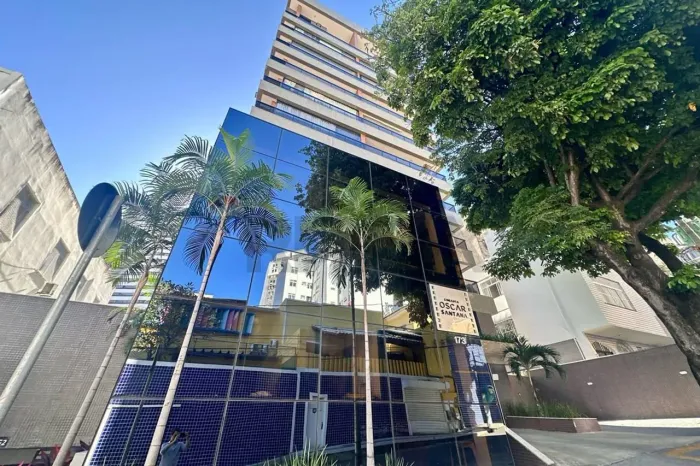 Apartamento para locação 1 Quarto, Mobiliado, 1 vaga de garagem Barra R$ 3.214,00