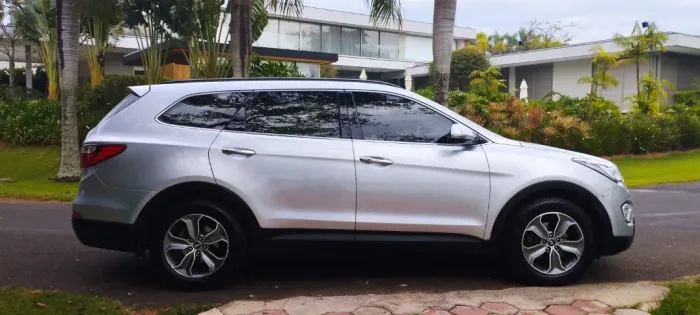 Hyundai Grand Santa Fe 3.3 V6 4X4 Tiptronic 2015
