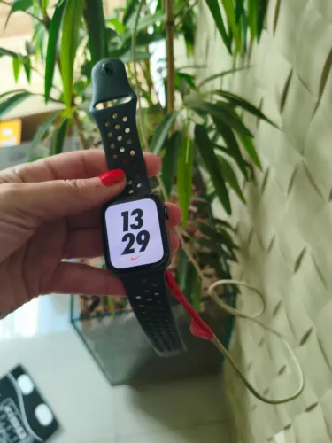 Apple Watch Series 4 Nike+ 44MM