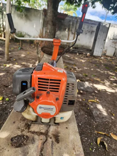 Roçadeira wudsvarna profissional