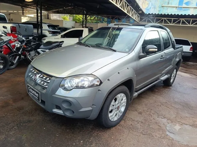 Fiat Strada Adventure1.8/ 1.8 Locker Flex CD 2010