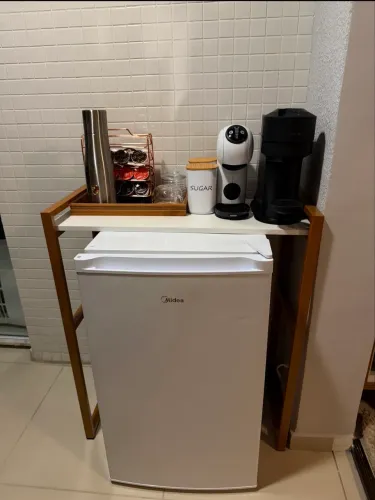 Frigobar 93L branco 
